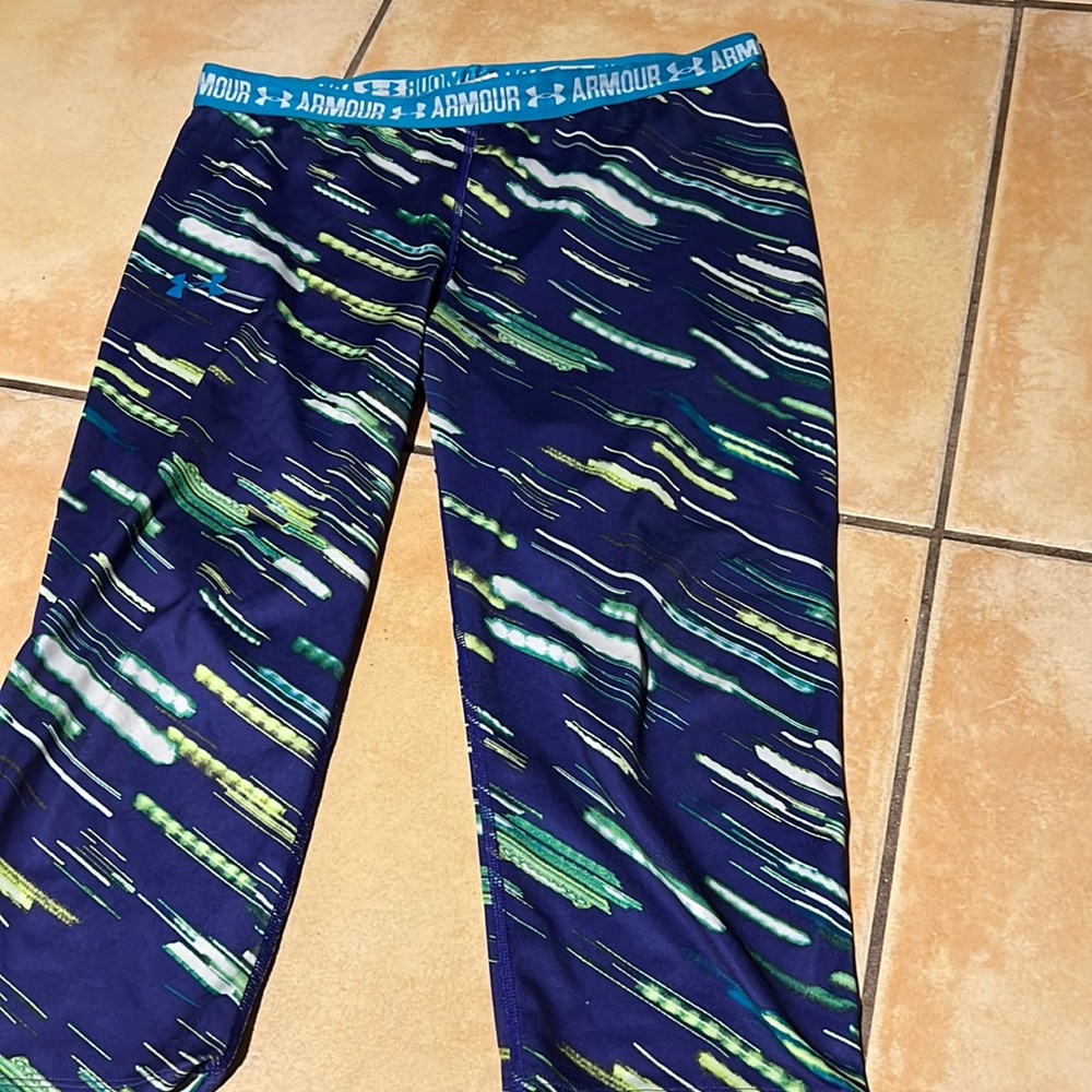 Pants of various colors for women.armour brand.Z:XL